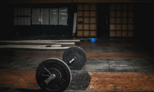 Najlepsze suplementy dla osób trenujących crossfit.